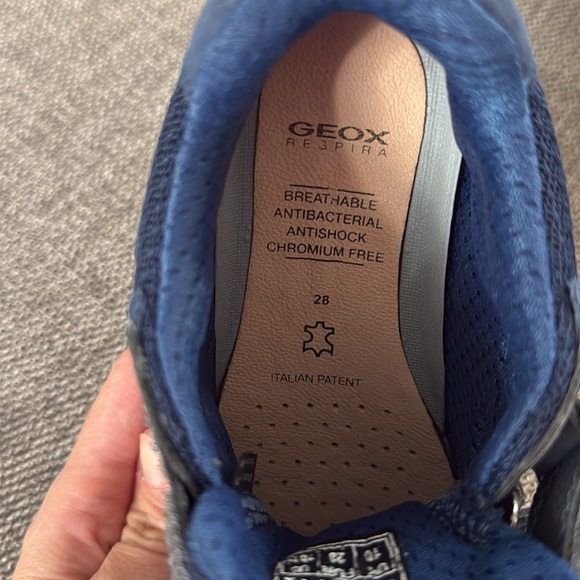 Geox Boy's Buller Mesh Low Top Sneakers Toddler Kids 10.5US 28EU New - Picture 11 of 14